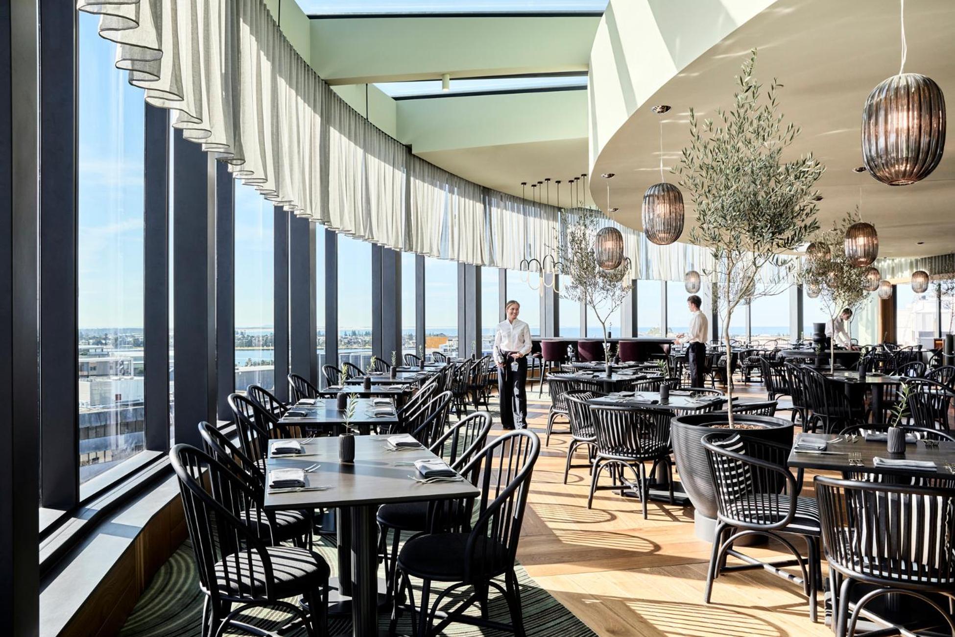 Отель Crystalbrook Kingsley Ньюкасл Экстерьер фото Restaurant